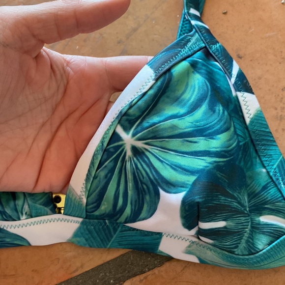 Mink Pink bikini. Never worn. - Picture 2 of 4